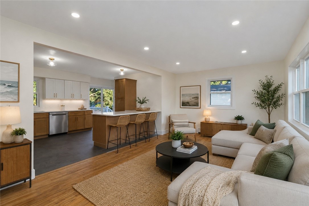 6 Holmes Street Westerly, RI 02891 - Photo 2 of 32 Virtually Staged
