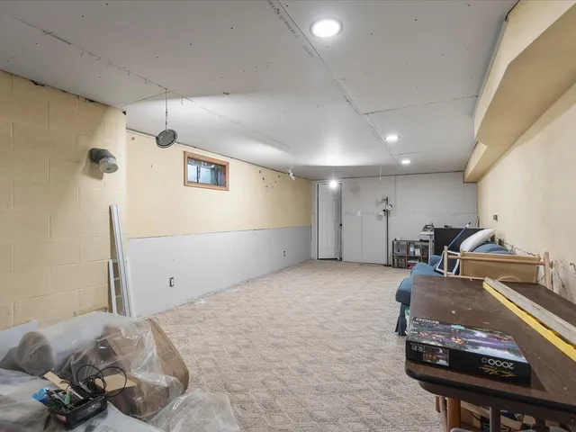 $215,000 | 4821 Danforth Drive, Rockford, IL 61114