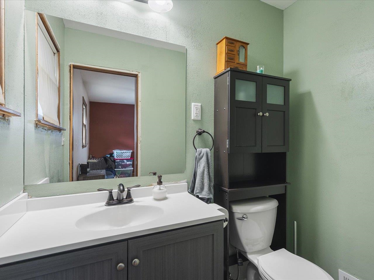 4821 Danforth Drive Rockford, IL 61114 - Photo 10 of 28