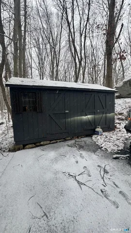 $780,000 | 38 Ravenwood Drive, Weston, CT 06883