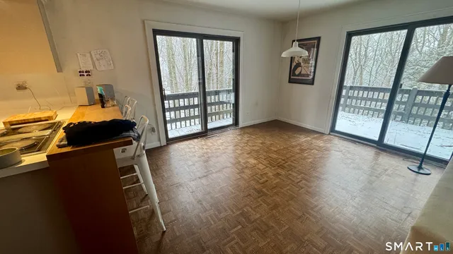 $780,000 | 38 Ravenwood Drive, Weston, CT 06883