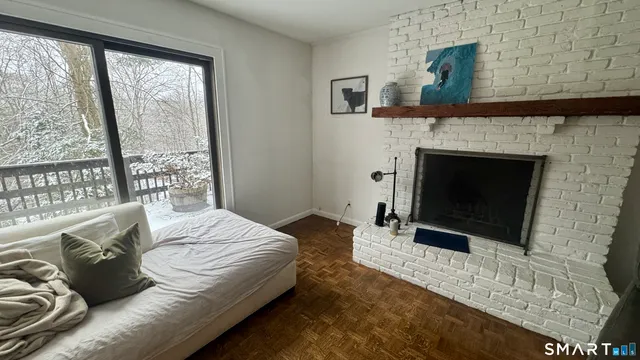 $780,000 | 38 Ravenwood Drive, Weston, CT 06883