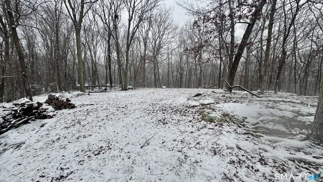 $780,000 | 38 Ravenwood Drive, Weston, CT 06883