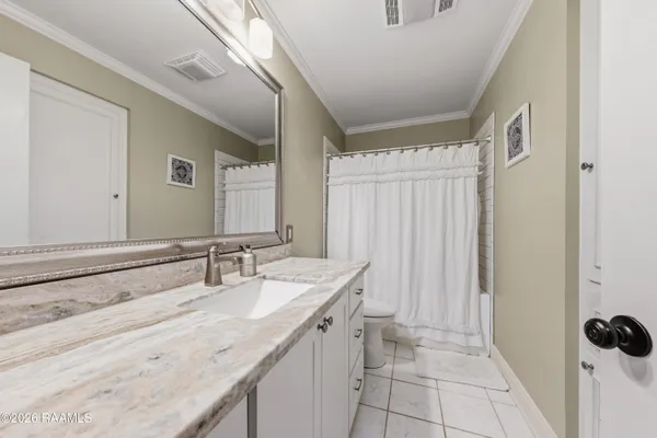 $3,400 | 304 Renwood Circle, Lafayette, LA 70503