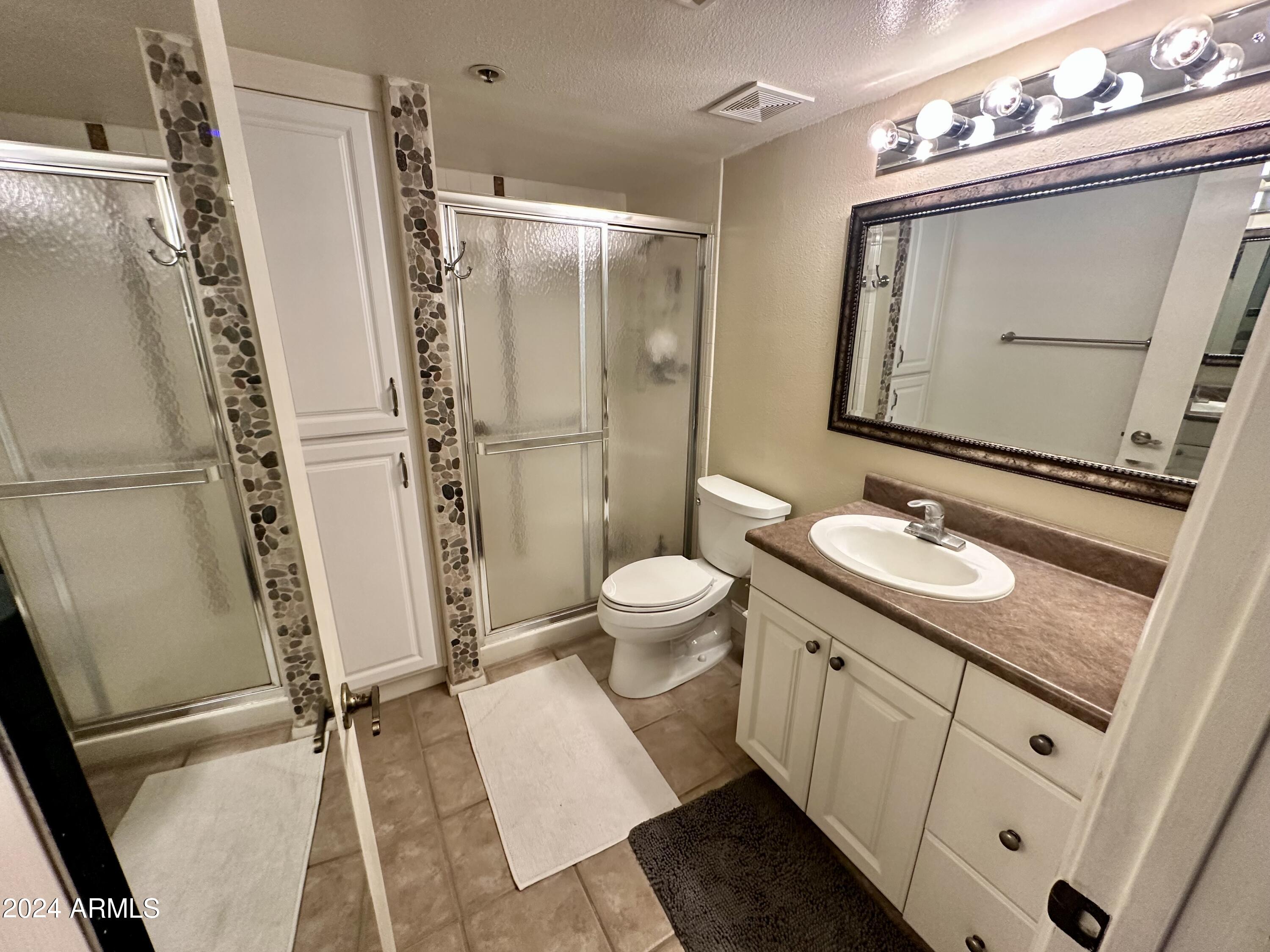 7950 East Camelback Road, Unit 111 Scottsdale, AZ 85251 - Photo 13 of 30 Master Bath