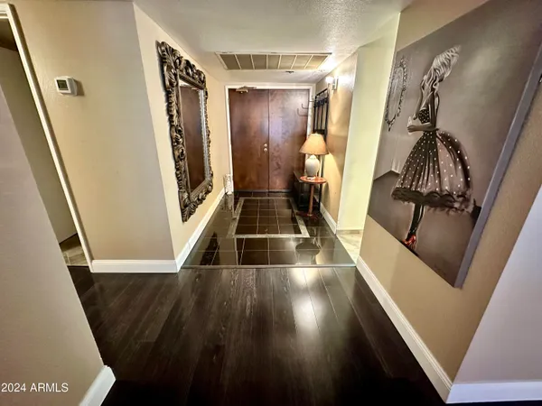 $2,400 | 7950 East Camelback Road, Unit 111, Scottsdale, AZ 85251