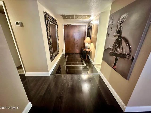 $2,400 | 7950 East Camelback Road, Unit 111, Scottsdale, AZ 85251