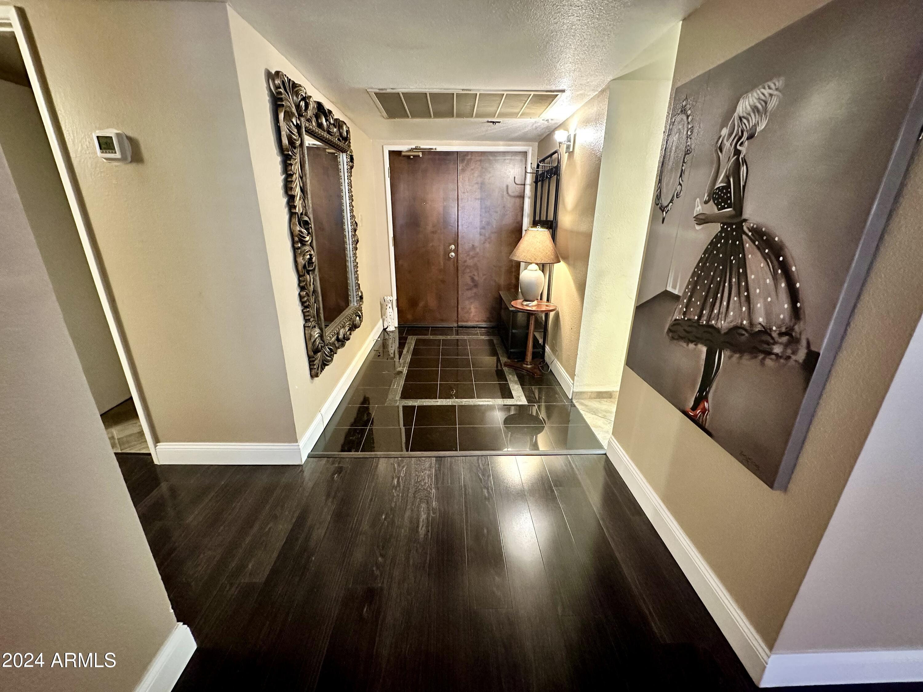 7950 East Camelback Road, Unit 111 Scottsdale, AZ 85251 - Photo 2 of 30 Entry