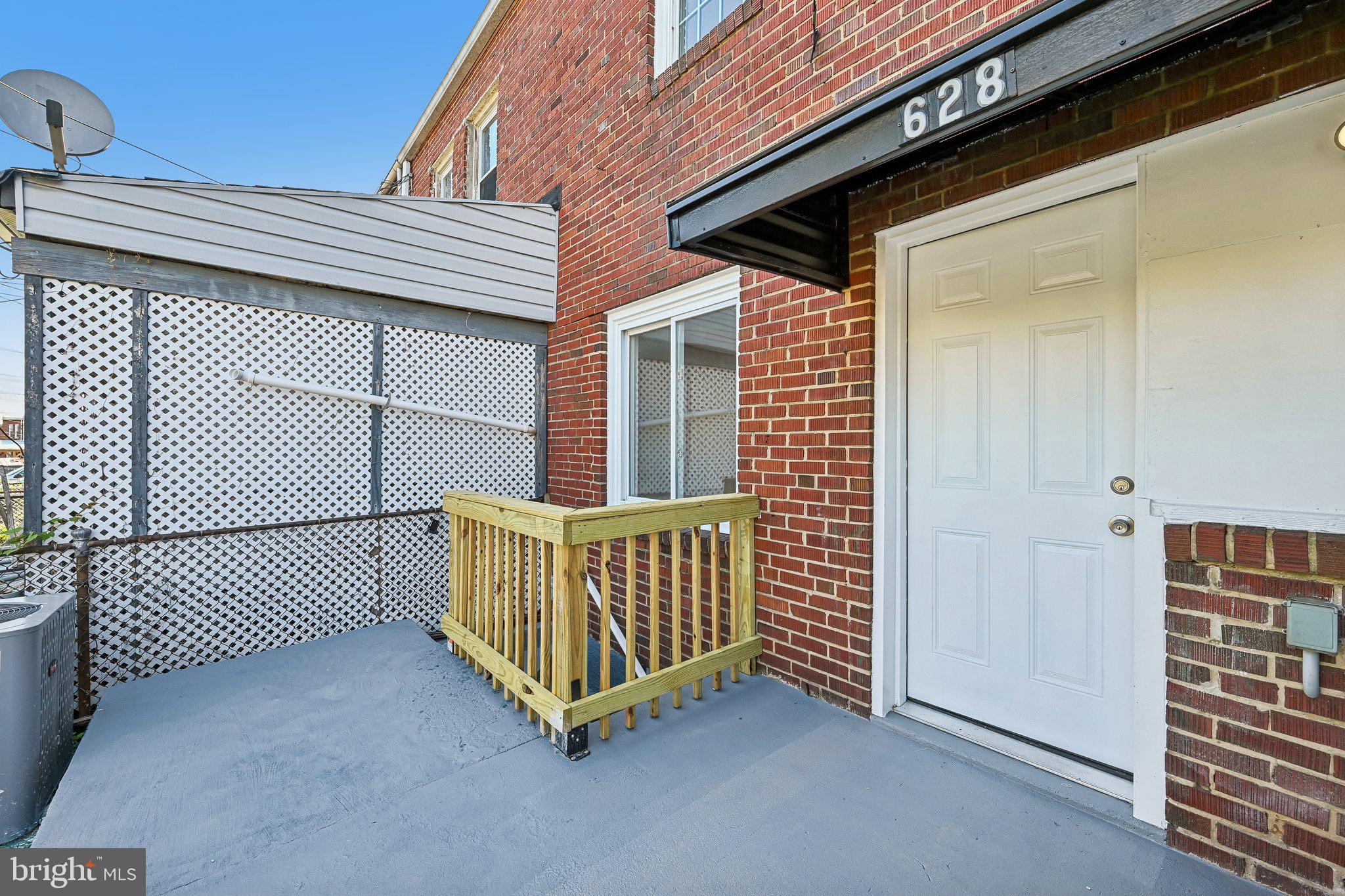 628 Roundview Road Baltimore, MD 21225 - Photo 38 of 43