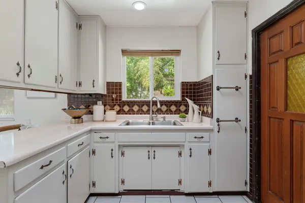 $1,995,000 | 3855 Foothill Road, Santa Barbara, CA 93110