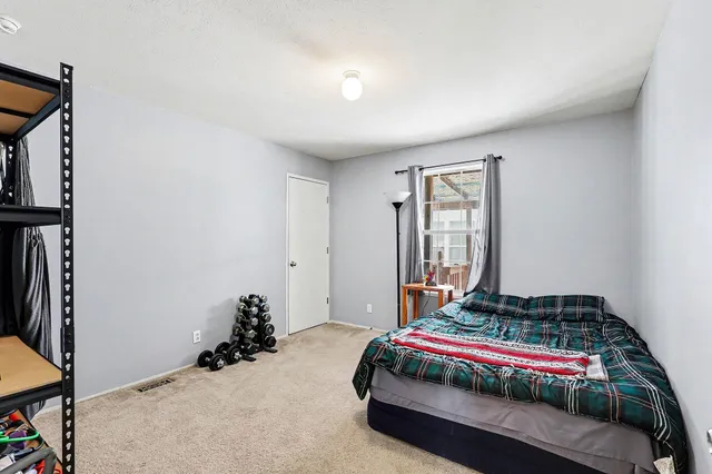 $69,900 | 6518 Dagger Avenue Southwest, Grand Rapids, MI 49548