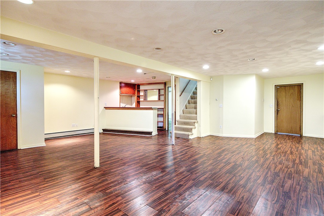 25 Brookway Road Providence, RI 02906 - Photo 24 of 33