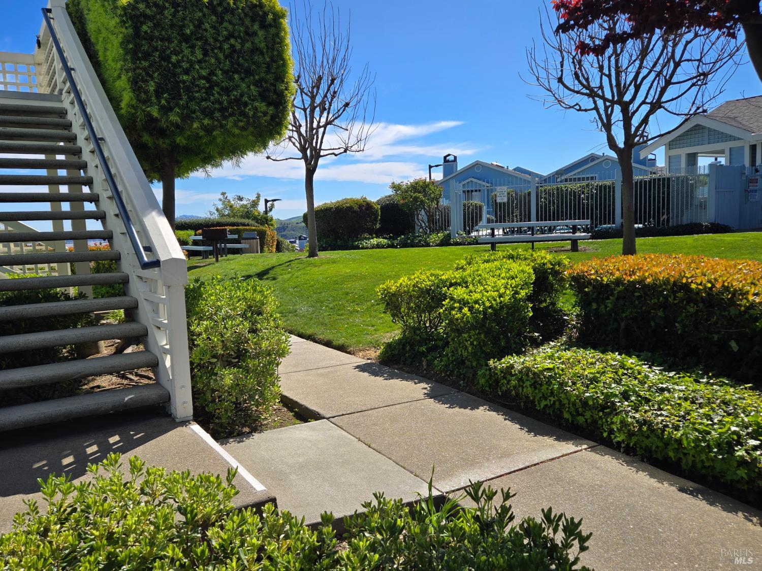 511 Timbercove Street, Unit 8 Vallejo, CA 94591 - Photo 5 of 36