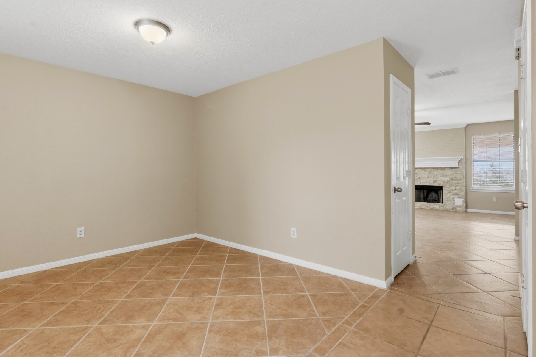 8606 Prima Street Houston, TX 77083 - Photo 3 of 24