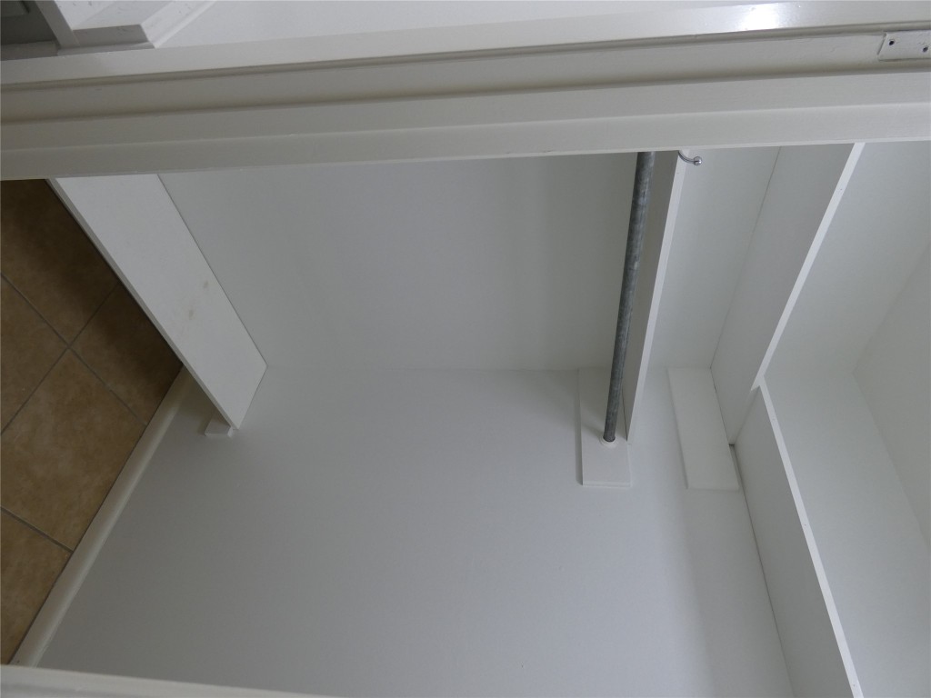 2203 Western Trails Boulevard, Unit B Austin, TX 78745 - Photo 14 of 33 a view of small space