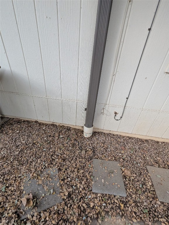 2203 Western Trails Boulevard, Unit B Austin, TX 78745 - Photo 32 of 33 a view of a utility room