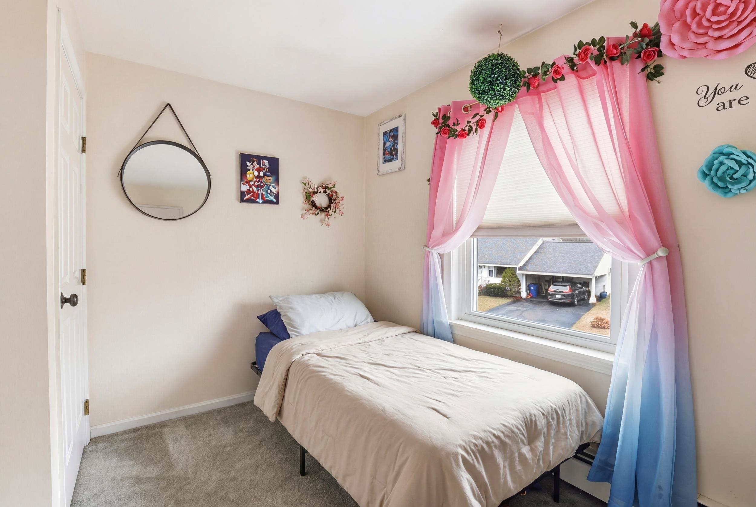 147 Leewood Street Manchester, NH 03103 - Photo 17 of 36