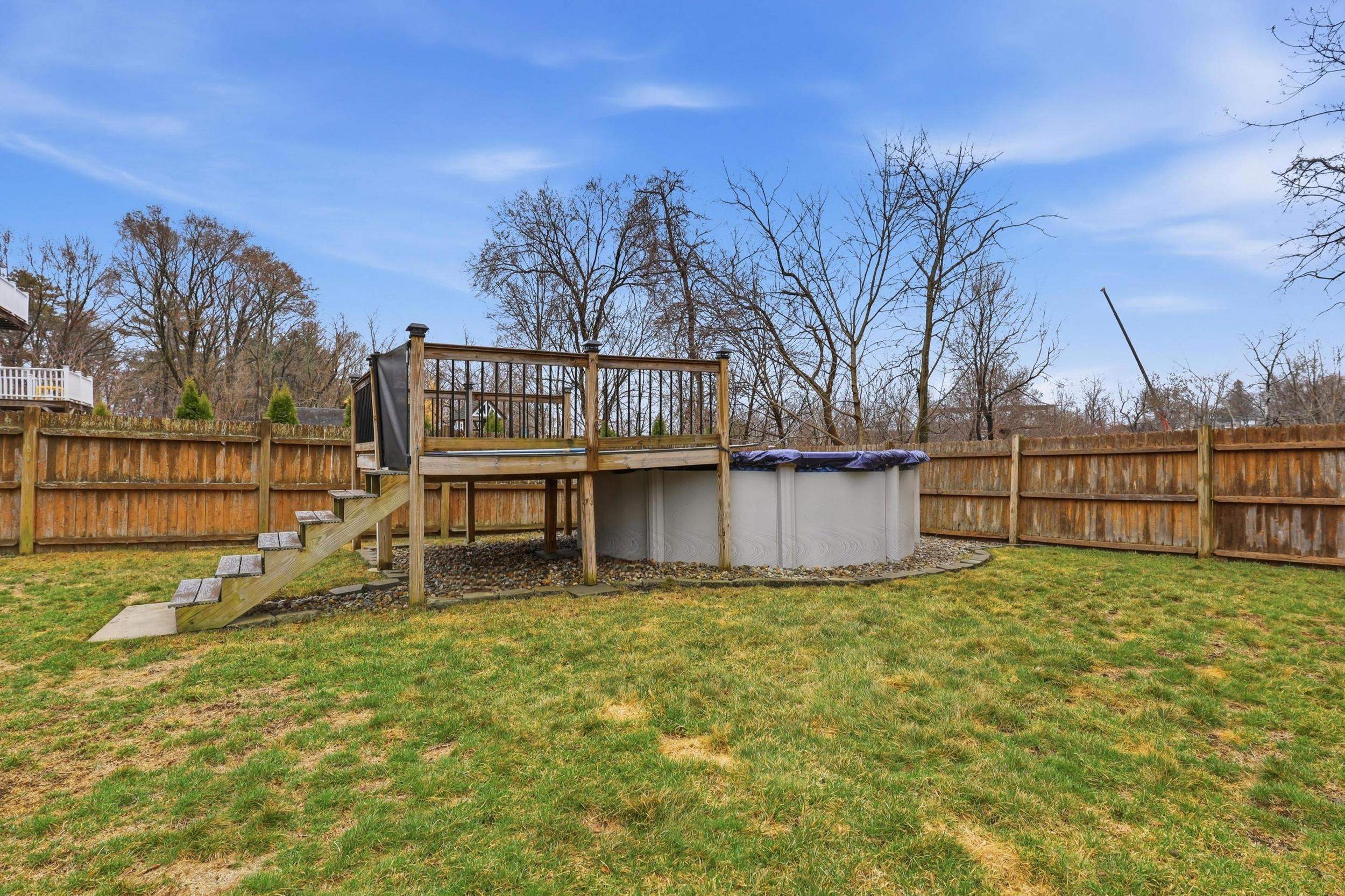 147 Leewood Street Manchester, NH 03103 - Photo 6 of 36