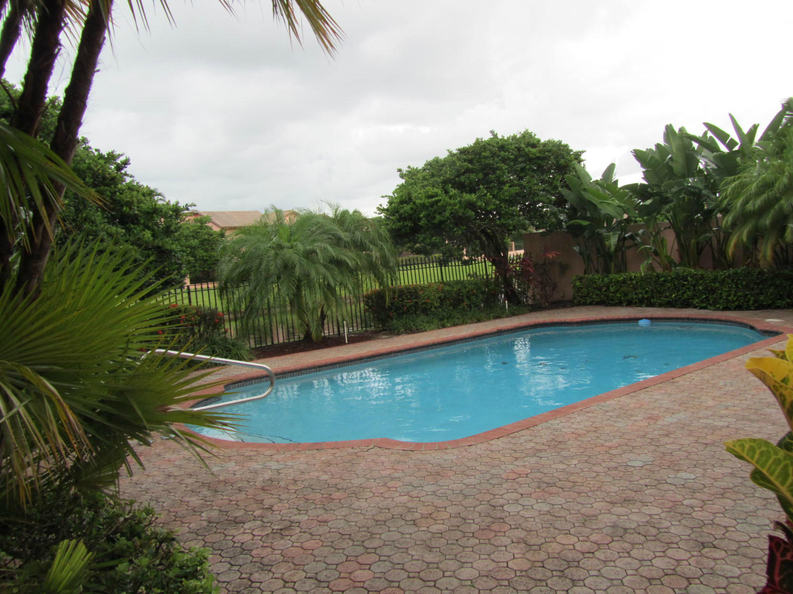 6483 Via Rosa Boca Raton, FL 33433 - Photo 13 of 13 Pool