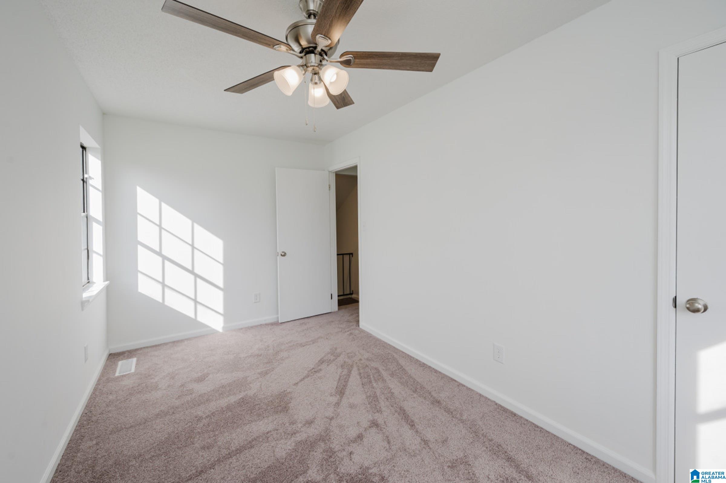 704 18th Way Lane Southwest Birmingham, AL 35211 - Photo 26 of 33
