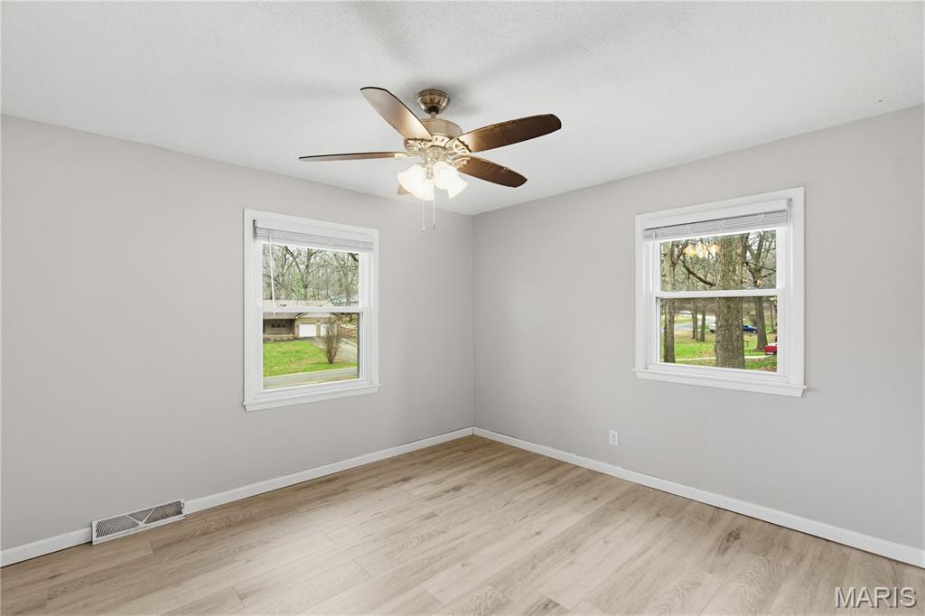 902 Albert Street Dexter, MO 63841 - Photo 11 of 22
