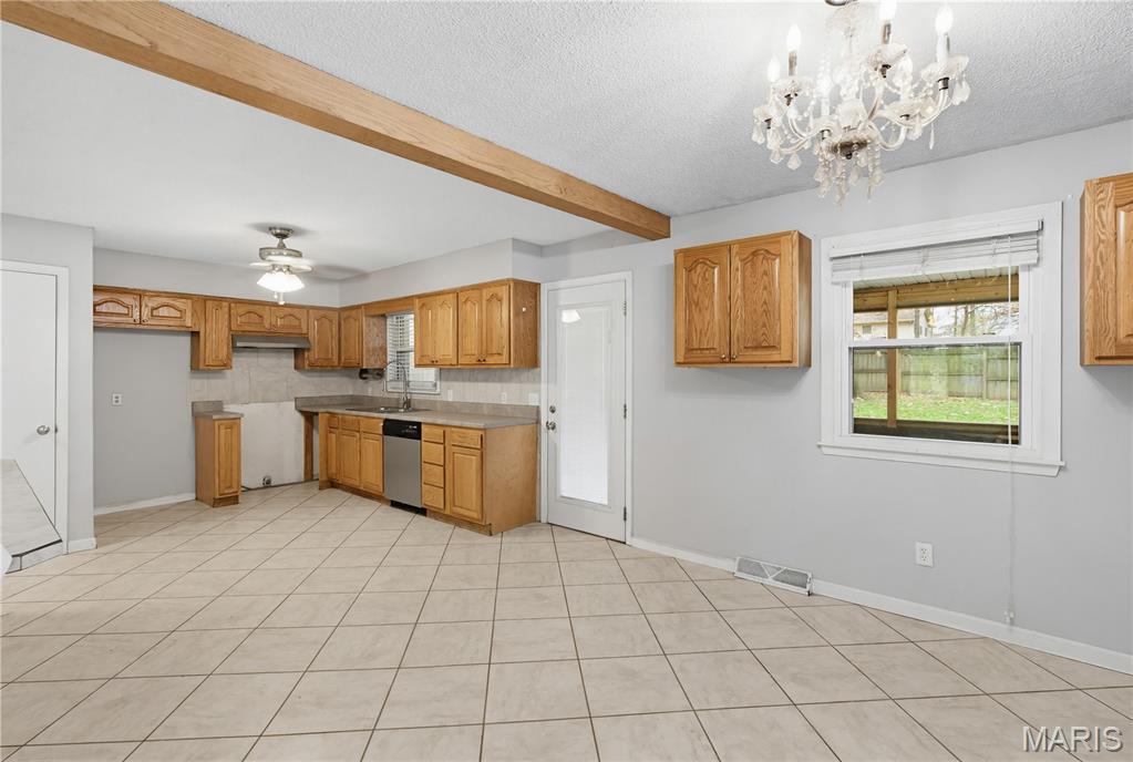 902 Albert Street Dexter, MO 63841 - Photo 9 of 22