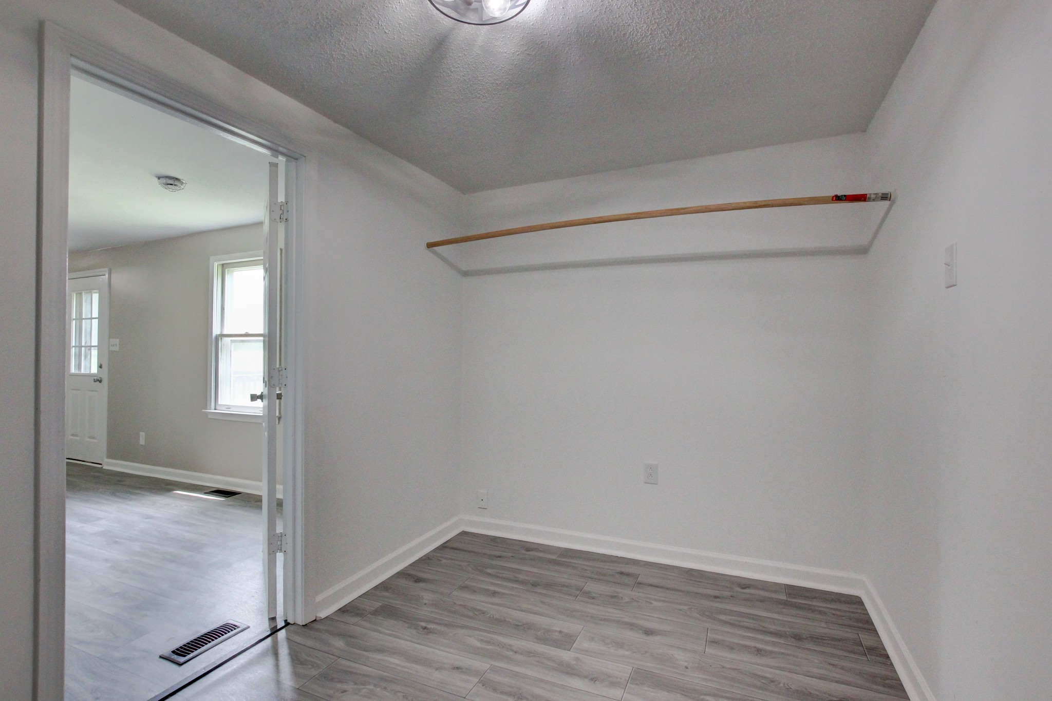 1375 Moss Road Clarksville, TN 37043 - Photo 32 of 72 Gallery Image 32