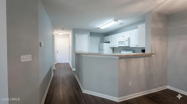 $1,875 | 100 Kensington Boulevard, Unit 214, Bluffton, SC 29910