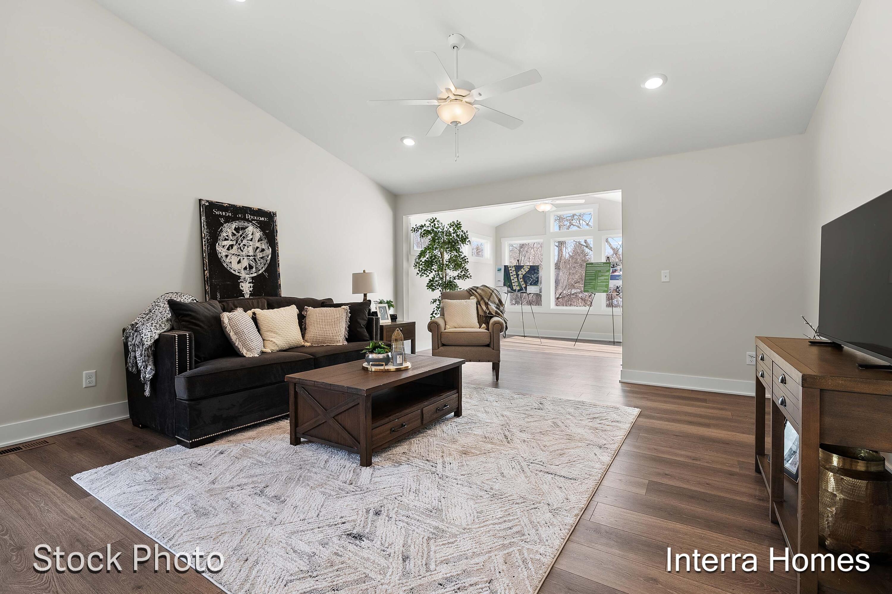 325 Round Hill Road Kalamazoo, MI 49009 - Photo 12 of 32 Hickory Valley Dr 321 Kalamazoo 49009 -