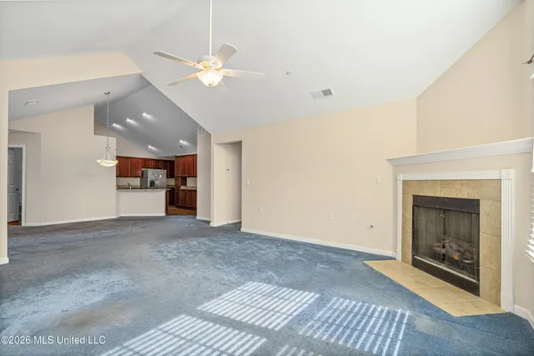 $295,000 | 8686 Parkview Oaks Circle, Olive Branch, MS 38654