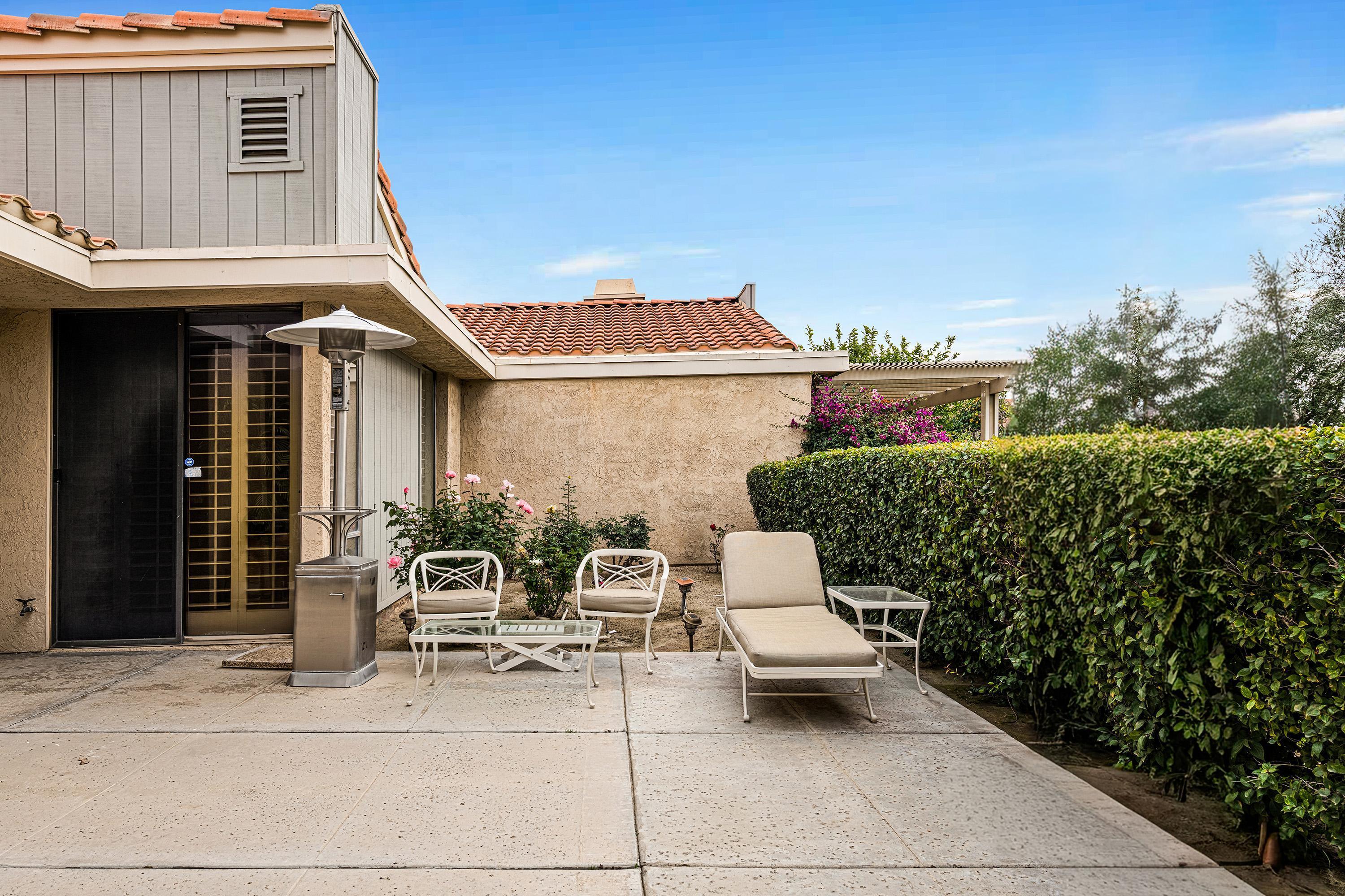 72419 Rodeo Way Rancho Mirage, CA 92270 - Photo 17 of 31 1708