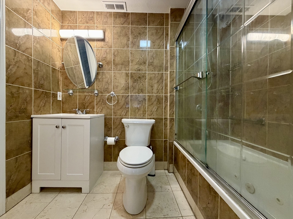 22 Gates Road, Unit B Worcester, MA 01603 - Photo 14 of 21