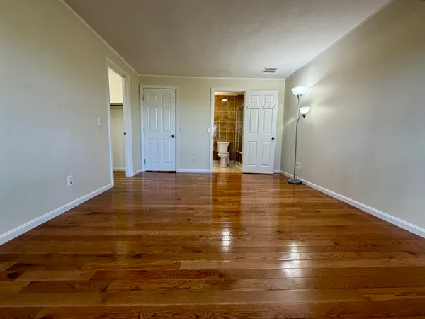 $3,000 | 22 Gates Road, Unit B, Worcester, MA 01603