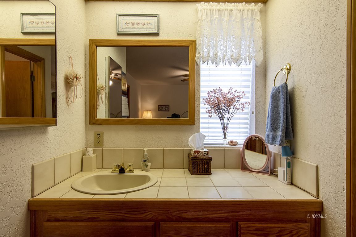 25431 Foster Lake Road Idyllwild, CA 92549 - Photo 40 of 66 Untitled