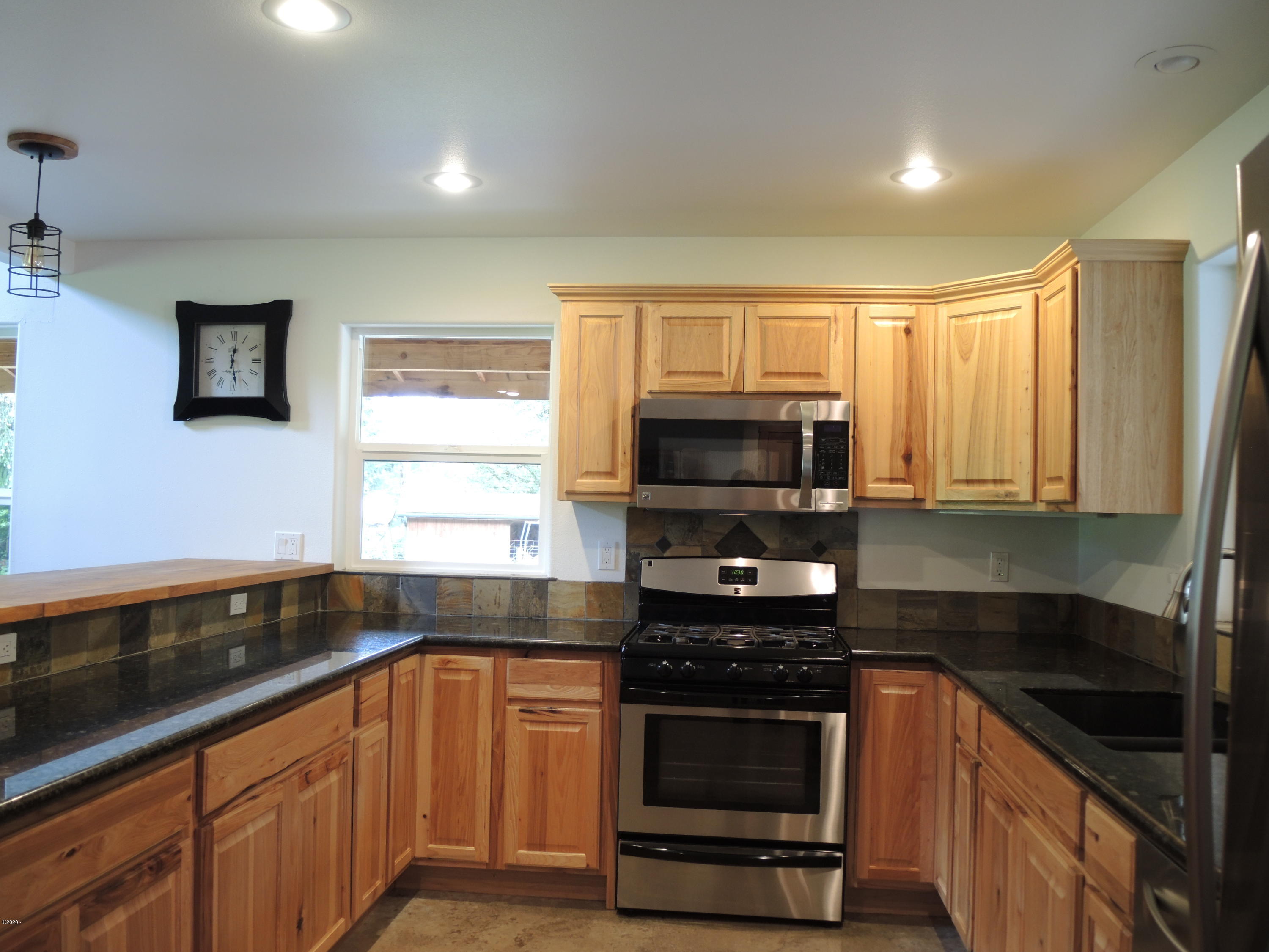 177 North Bear Creek Road Otis, OR 97368 - Photo 13 of 42 DSCN2754