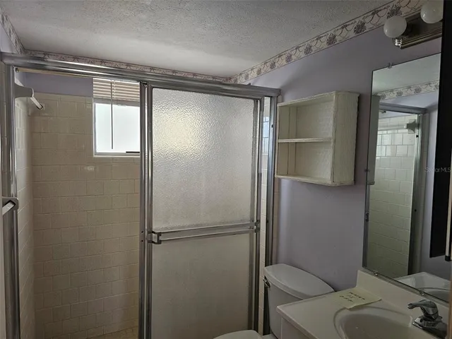 $2,400 | 5906 Garden Lane, Unit A22, Bradenton, FL 34207