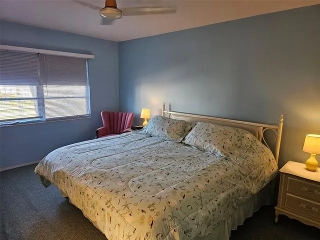 $2,400 | 5906 Garden Lane, Unit A22, Bradenton, FL 34207