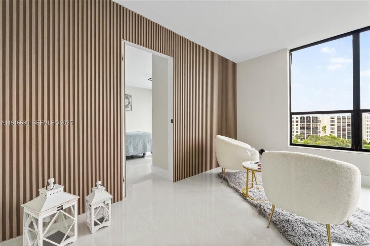 7129 Promenade Drive, Unit 801 Boca Raton, FL 33433 - Photo 30 of 42 a view of a living room and a couch