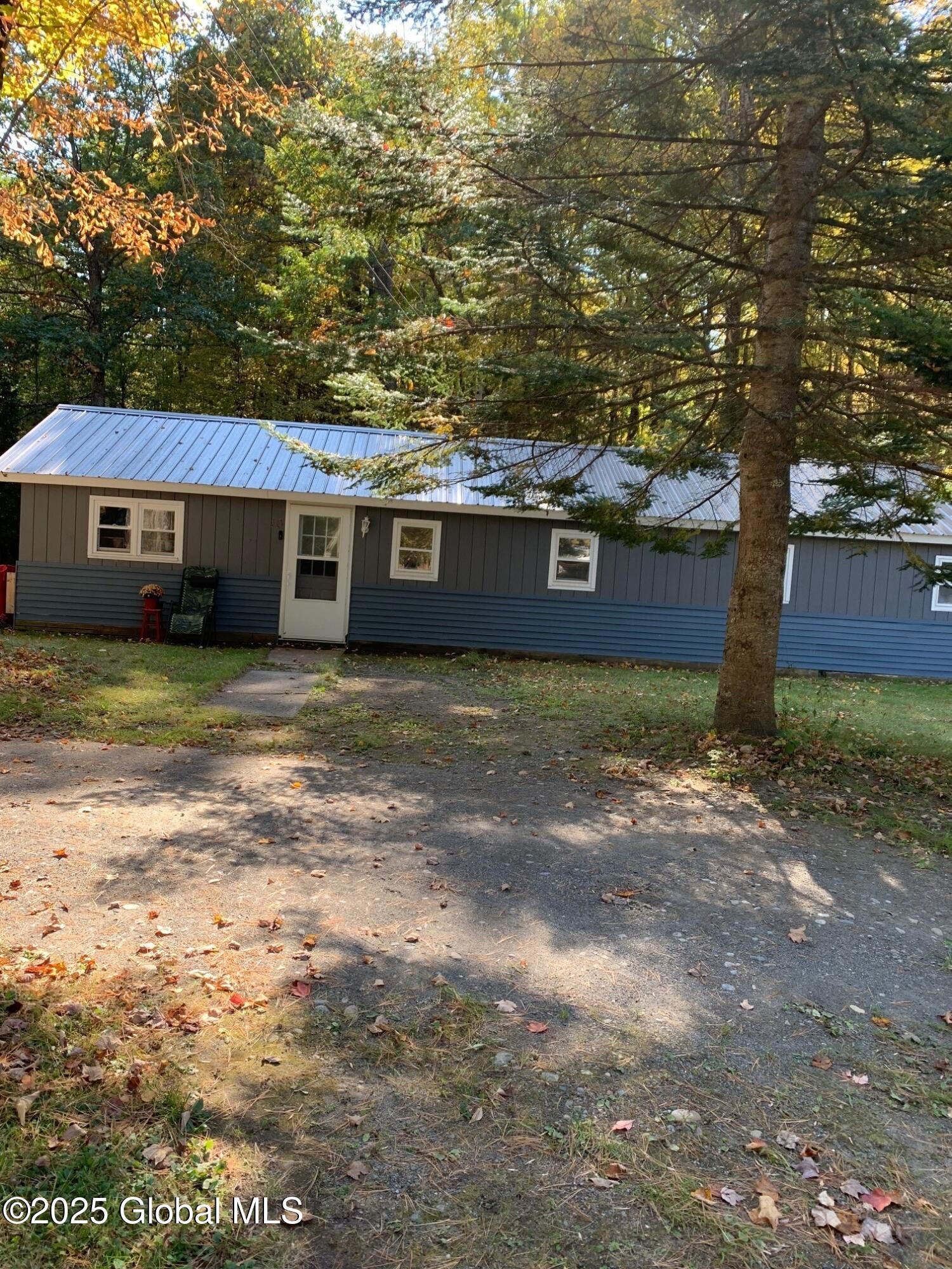 326 Middle Road Crown Point, NY 12928 - Photo 7 of 19 14