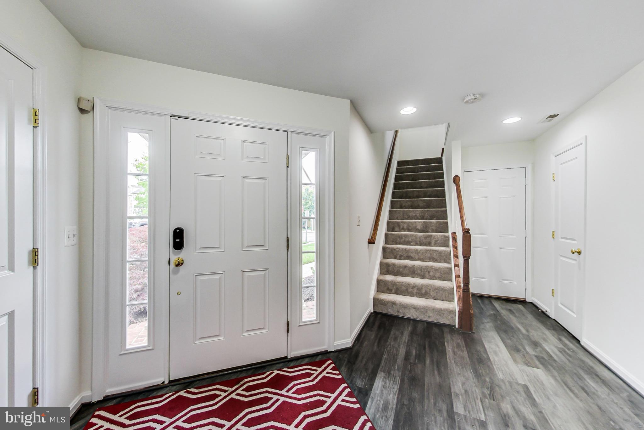 9139 Ribbon Falls Loop Bristow, VA 20136 - Photo 4 of 49 Entry level