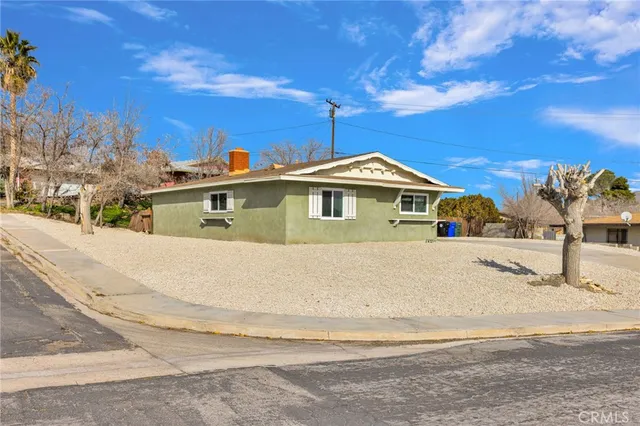 $389,900 | 15846 Inyo Street, Victorville, CA 92395
