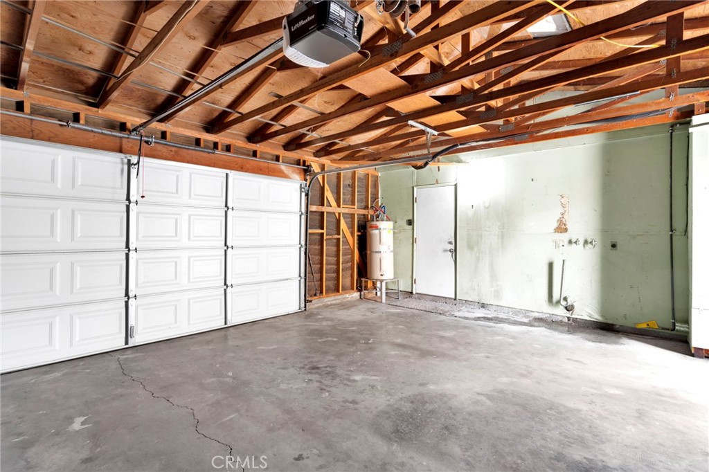 15846 Inyo Street Victorville, CA 92395 - Photo 25 of 44 a view of empty room with wooden walls