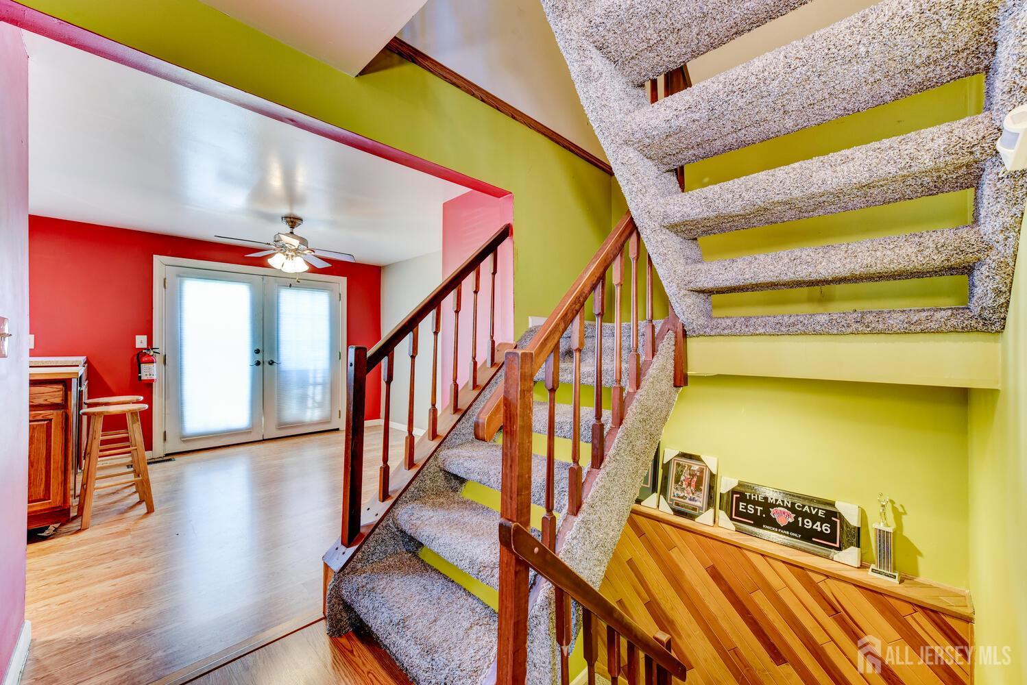 675 Bound Brook Road, Unit C0016 Dunellen, NJ 08812 - Photo 13 of 39 a view of an entryway