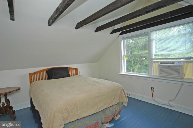 9200 Brown Church Road Mount Airy, MD 21771 - Photo 14 of 29 Bedroom #1