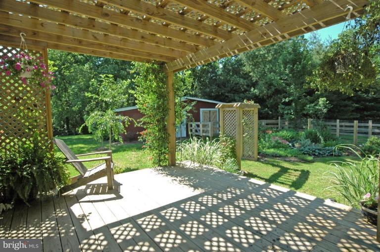 9200 Brown Church Road Mount Airy, MD 21771 - Photo 26 of 29 Patio