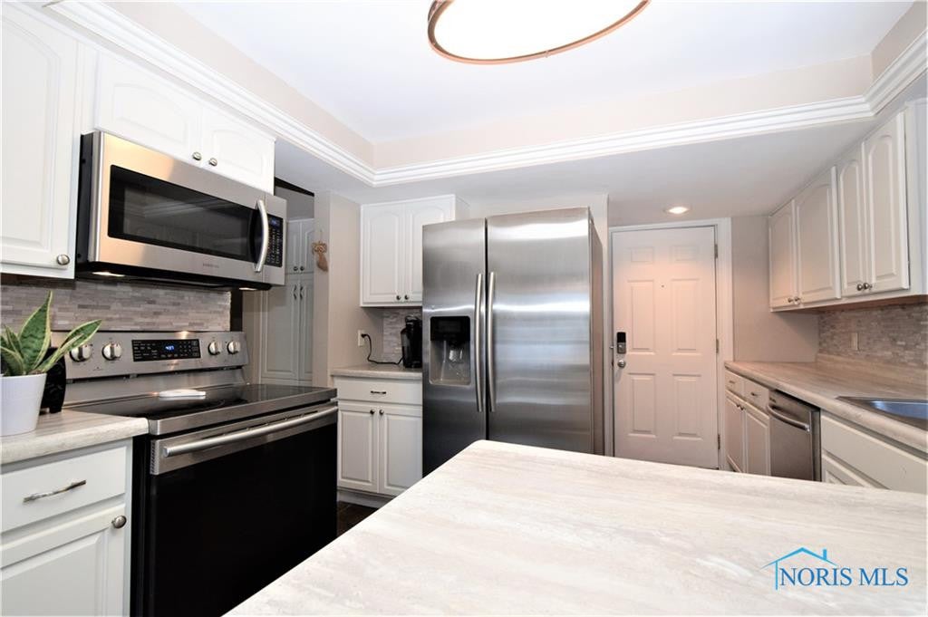 3744 Garrison Road Toledo, OH 43613 - Photo 23 of 41 Gallery Image 23