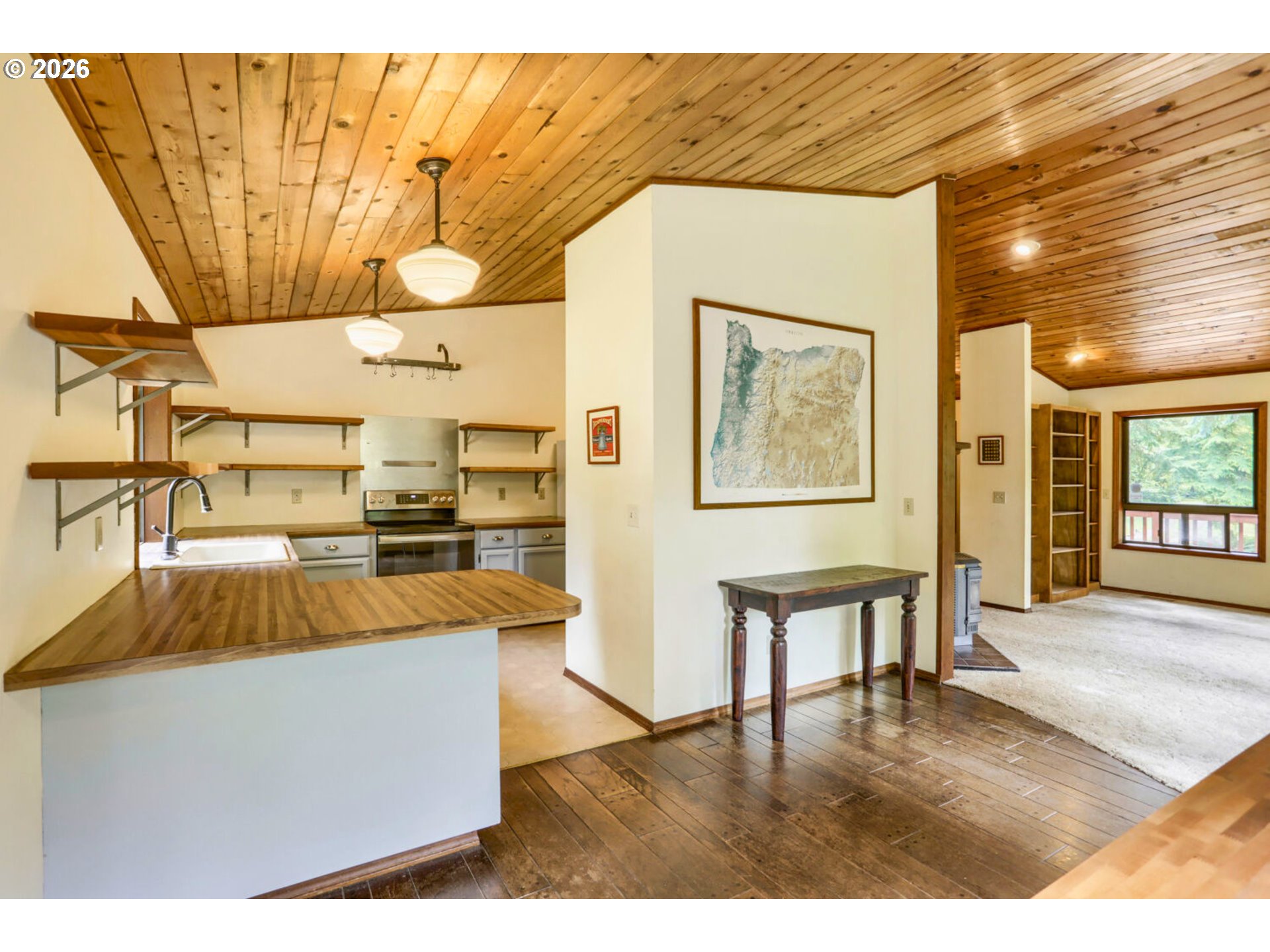 39105 Southeast Gordon Creek Road Corbett, OR 97019 - Photo 13 of 38