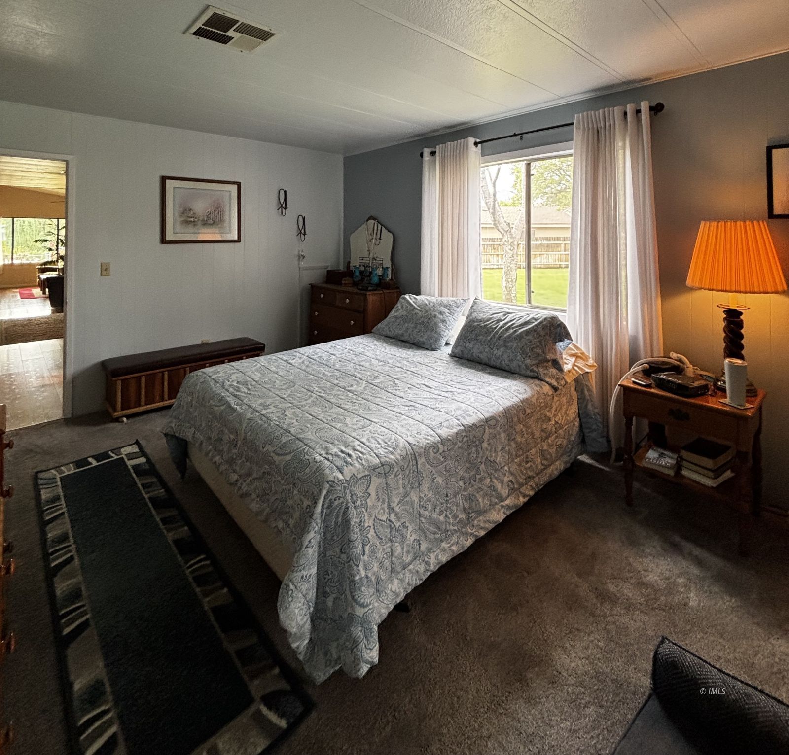 2323 Grazide Circle Bishop, CA 93514 - Photo 13 of 21 Bedroom