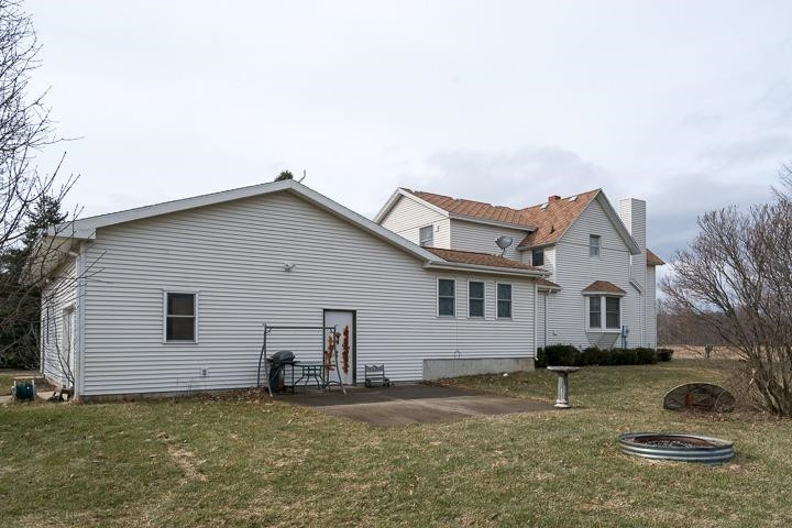3252 Heeney Road Stockbridge, MI 49285 - Photo 3 of 27 Photo 3