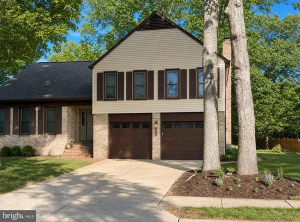 $710,000 | 15826 Vista Drive, Montclair, VA 22025